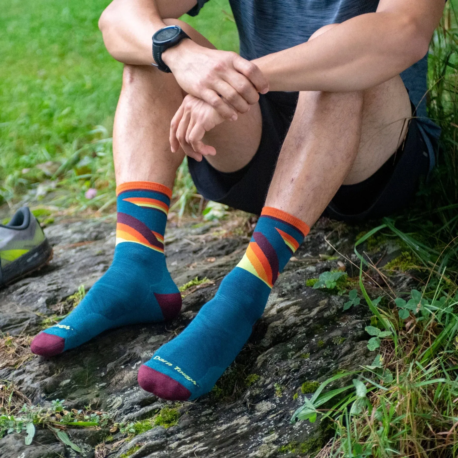 Darn Tough Men's Bolt Micro Crew Ultra-Lightweight Running Sock