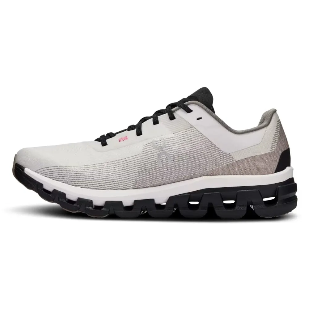 On Men's Cloudflow 4 Distance Edition