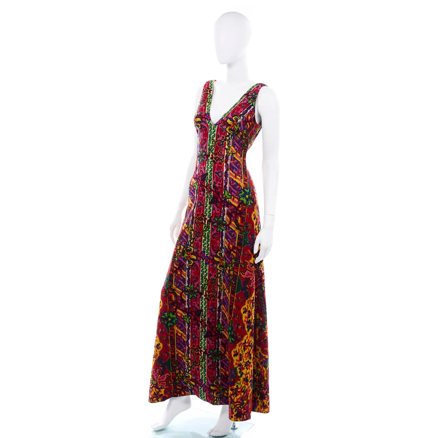 Vintage 1970s Bright Floral Paisley Print Sleeveless Maxi Dress